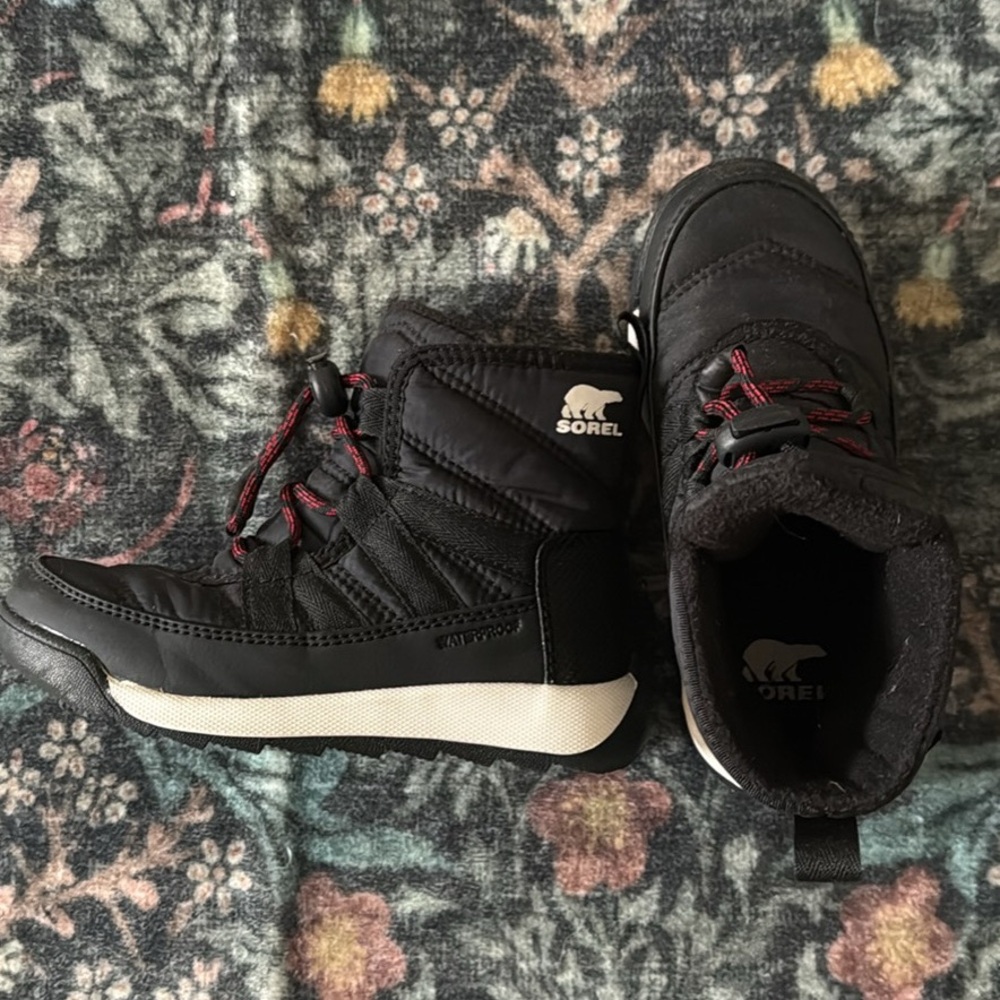 Sorel Kids Black and Red Lace-Up Boots